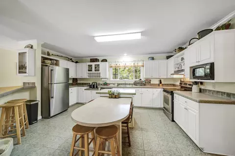 Kitchen - 580 Nathan Miller Rd, Gilbert, SC 29054 photo 1 of 4