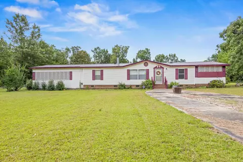 76 Scuppernong Rd, Barnwell, SC 29812