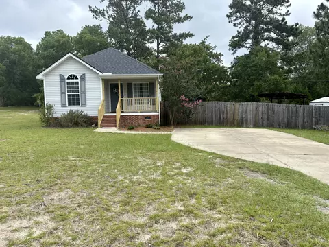 119 Peachtree St, Gilbert, SC 29054