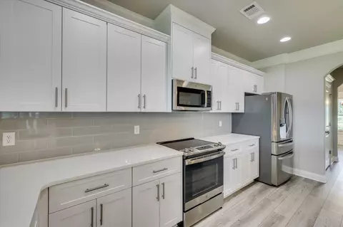 Kitchen - 705 Bunting Ln, Evans, GA 30809 photo 3 of 5