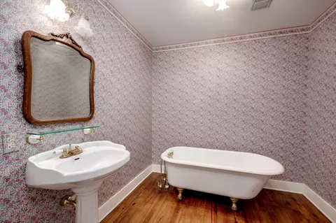 Bath - 4142 Rivermont Dr, Evans, GA 30809 photo 6 of 6