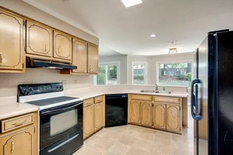 Kitchen - 619 Kimberley Pl, Evans, GA 30809 photo 1 of 2