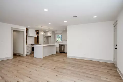 Living - 3313 Davant St, Augusta, GA 30907 photo 5 of 6