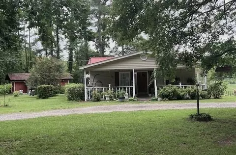 121 Atlantic Ave, Barnwell, SC 29812