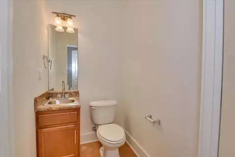 Bath - 525 Brigham Trl, Augusta, GA 30909 photo 6 of 6