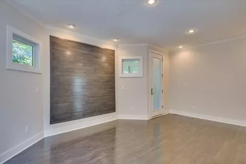 Living - 525 Brigham Trl, Augusta, GA 30909 photo 3 of 6
