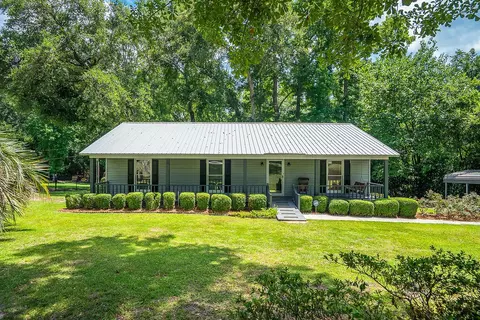 134 Robin Rd, Barnwell, SC 29812