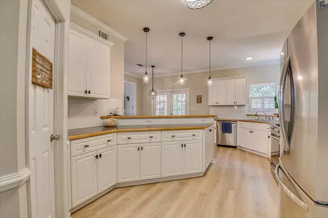 Kitchen - 1210 Windsor St, Evans, GA 30809 photo 8 of 8