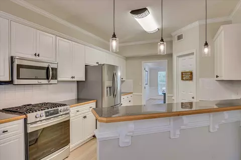 Kitchen - 1210 Windsor St, Evans, GA 30809 photo 3 of 8