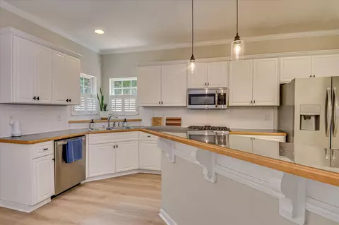 Kitchen - 1210 Windsor St, Evans, GA 30809 photo 1 of 8