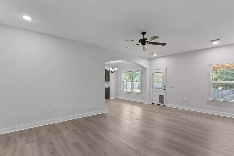 Living - 532 Nassau, North Augusta, SC 29860 photo 4 of 5