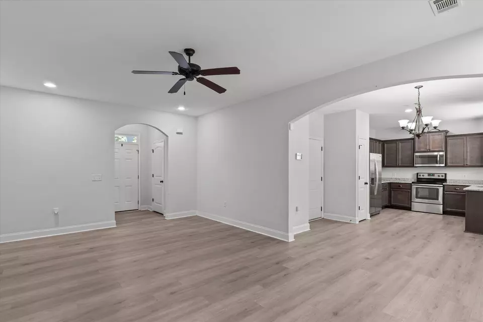 Entry Way - 532 Nassau, North Augusta, SC 29860 photo 3 of 5