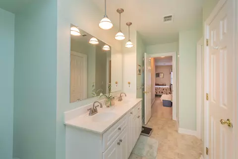 Bath - 82 Juniper Loop, Aiken, SC 29803 photo 8 of 11