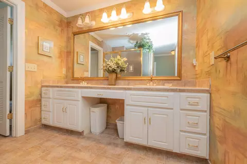 Bath - 82 Juniper Loop, Aiken, SC 29803 photo 3 of 11