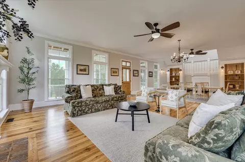 Living - 209 Fairwind Rd, Windsor, SC 29856 photo 4 of 5