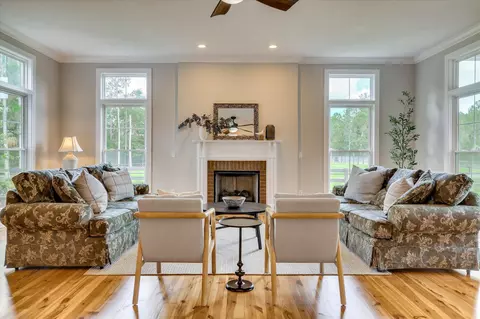 Living - 209 Fairwind Rd, Windsor, SC 29856 photo 2 of 5