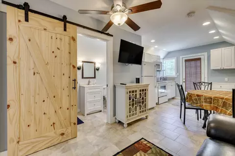 Entry Way - 209 Fairwind Rd, Windsor, SC 29856 photo 8 of 8