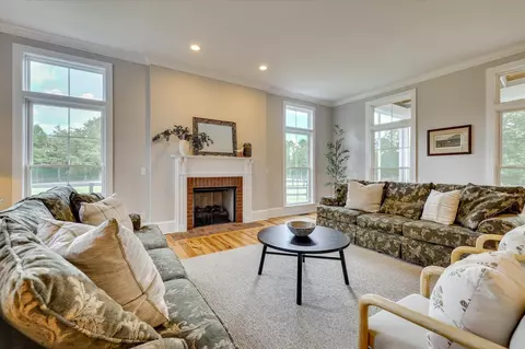 Living - 209 Fairwind Rd, Windsor, SC 29856 photo 3 of 5