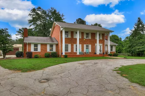 711 Augusta St Ext, Mccormick, SC 29835
