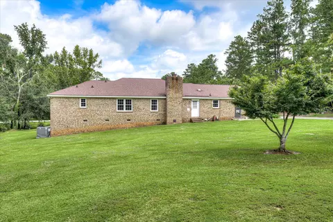 Exterior - 5182 Fairington Dr, Evans, GA 30809 photo 4 of 8