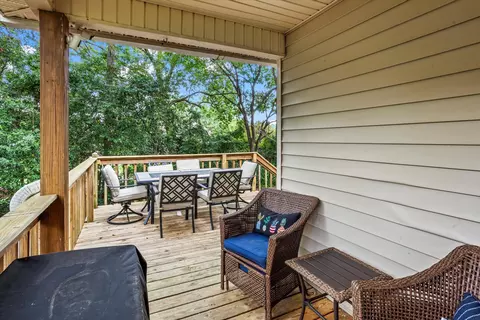 Exterior - 71 Suffolk Dr, Aiken, SC 29803 photo 4 of 10