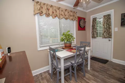 Dining - 4150 Arlington Rd, Evans, GA 30809 photo 3 of 4