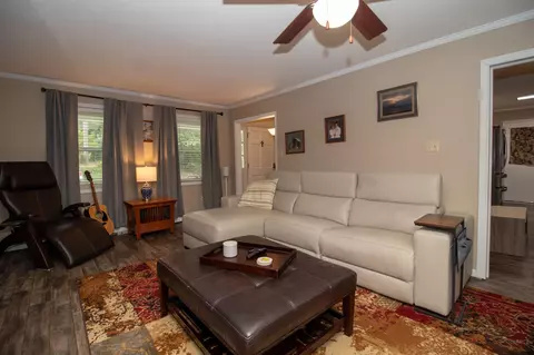 Living - 4150 Arlington Rd, Evans, GA 30809 photo 3 of 3