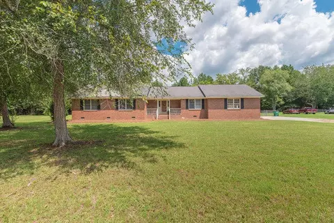 33 Laurel St, Barnwell, SC 29812