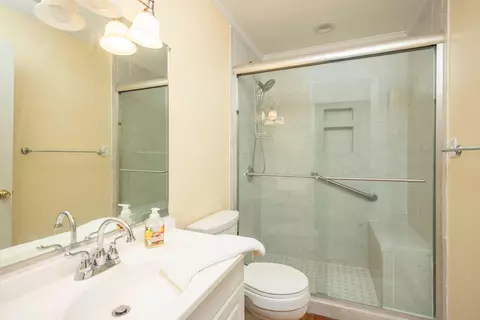 Bath - 237 Wigfall St, Edgefield, SC 29824 photo 2 of 2