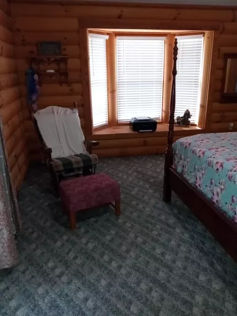 Bedroom - 116 State Rd S-33-298, Modoc, SC 29838 photo 2 of 3