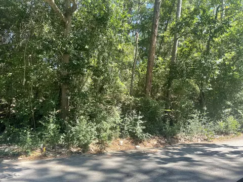 1748 Carolina Dr, Aiken, SC 29801