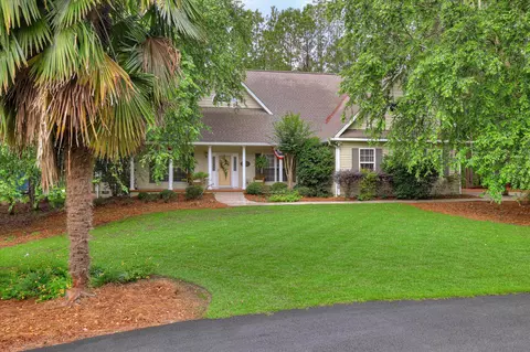 901 Patriots Pt, Mccormick, SC 29835