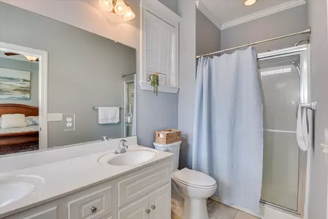 Bath - 2545 Grier Cir, Evans, GA 30809 photo 1 of 3