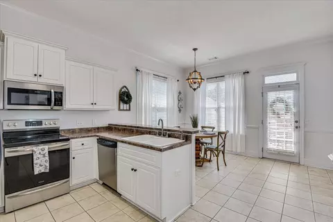 Kitchen - 2545 Grier Cir, Evans, GA 30809 photo 1 of 4