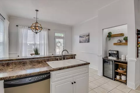Kitchen - 2545 Grier Cir, Evans, GA 30809 photo 3 of 4