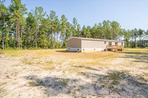 762 White Pond Rd, Williston, SC 29853 photo 4