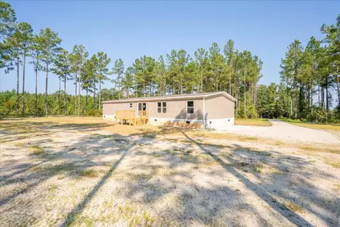 762 White Pond Rd, Williston, SC 29853 photo 6