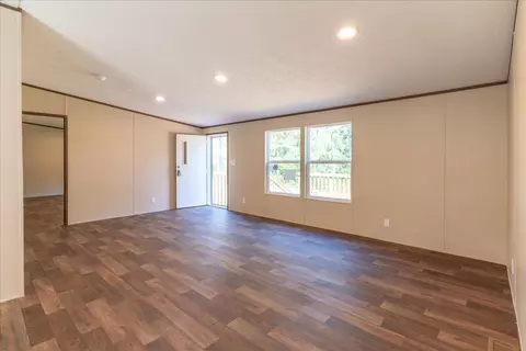 762 White Pond Rd, Williston, SC 29853 photo 8