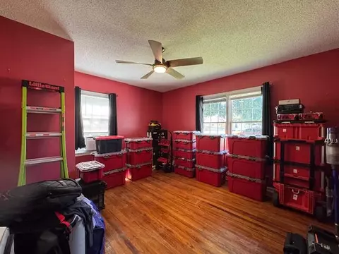 Bedroom - 913 Springfield Rd, Springfield, SC 29146 photo 2 of 3