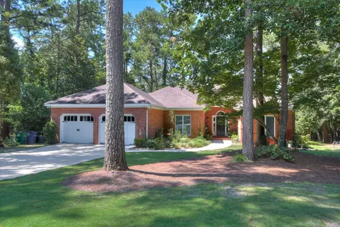 104 Quail Hollow Ct, Aiken, SC 29803