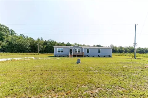 1159 Hickory Hill Rd, Eastover, SC 29044