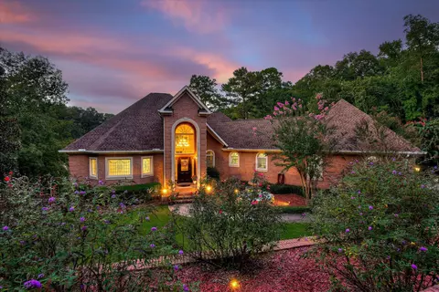 437 Woodlake Dr, Aiken, SC 29803