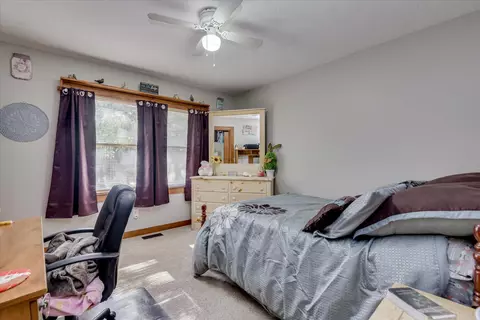 Bedroom - 370 Cedar Branch Rd, Windsor, SC 29856 photo 3 of 4