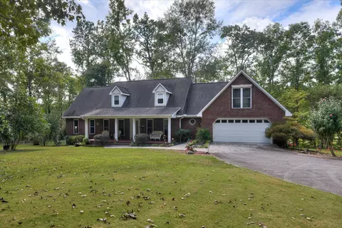 98 Bream Oak Rd, Trenton, SC 29847