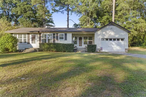 513 1st St, Jackson, SC 29831