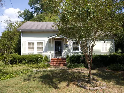 111 Columbian St, Darlington, SC 29532
