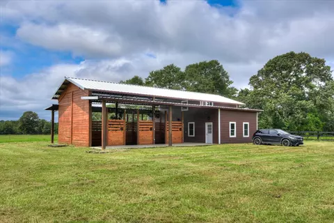 601 Bethcar Church Rd, Wagener, SC 29164