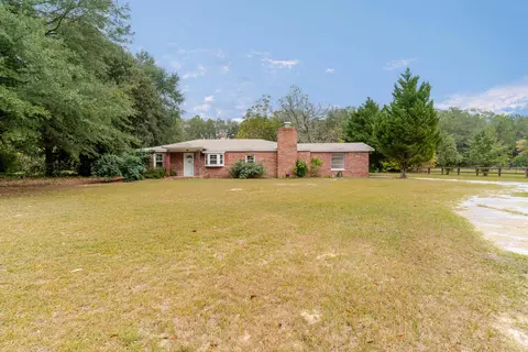 4511 Festival Trail Rd, Wagener, SC 29164
