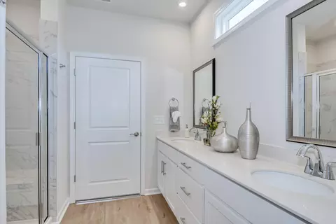 Bath - 349 Tupelo Pass, Harlem, GA 30814 photo 2 of 6