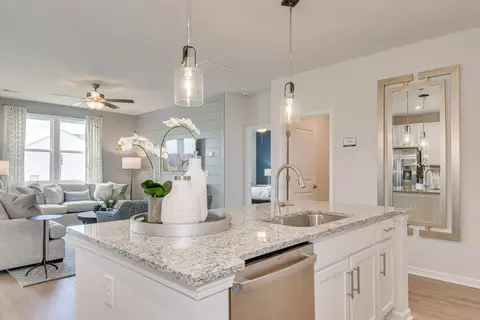 Kitchen - 349 Tupelo Pass, Harlem, GA 30814 photo 3 of 8
